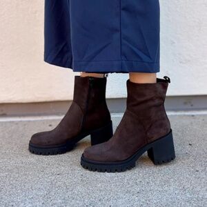 Ateliers Skoal Boot in Grey/Brown